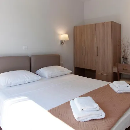 Locanda Barbati Luxury Aparthotel 2* Barbati