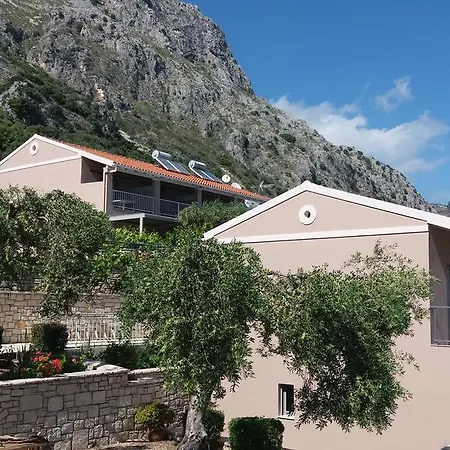 Locanda Barbati Luxury Aparthotel Aparthotel