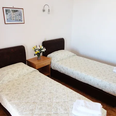 Locanda Barbati Luxury Aparthotel 2*