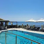 Luxury 4*