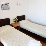 Luxury 4*